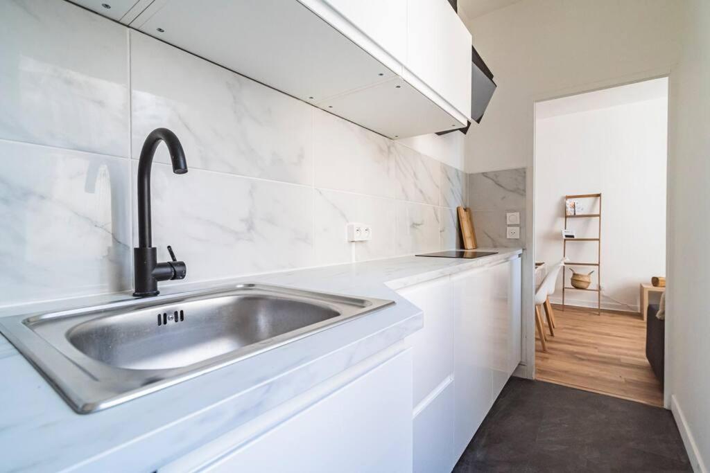 Le Cosy - 2 Chambres - Hyper Centre Reims Dış mekan fotoğraf